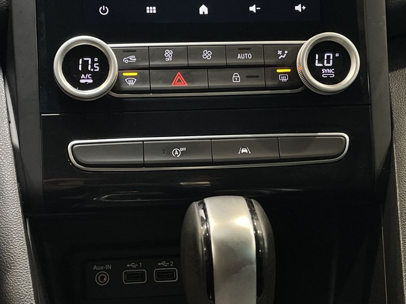 RENAULT MEGANE IV ESTATE 2022 - Photo n°17