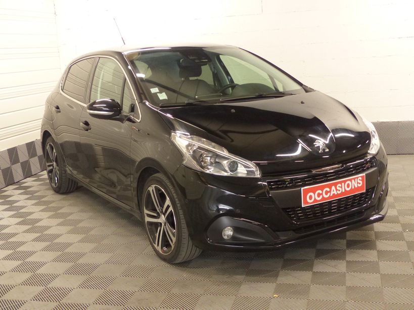 PEUGEOT 208 2018 - Photo n°3