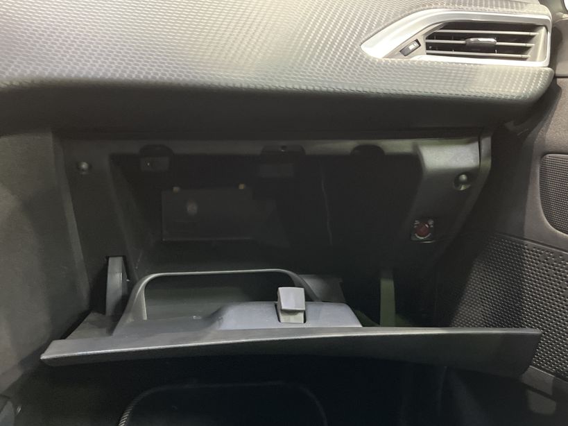 PEUGEOT 2008 2018 - Photo n°22