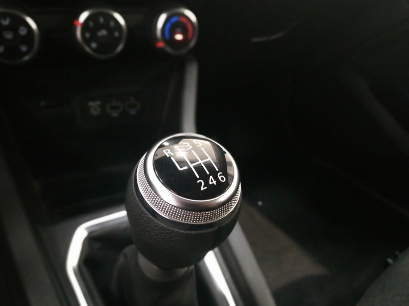 RENAULT CLIO V 2020 - Photo n°28