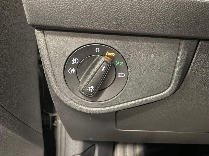 VOLKSWAGEN POLO 2023 - Photo n°16