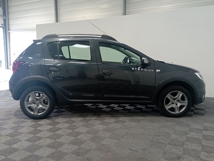 DACIA SANDERO 2018 - Photo n°9