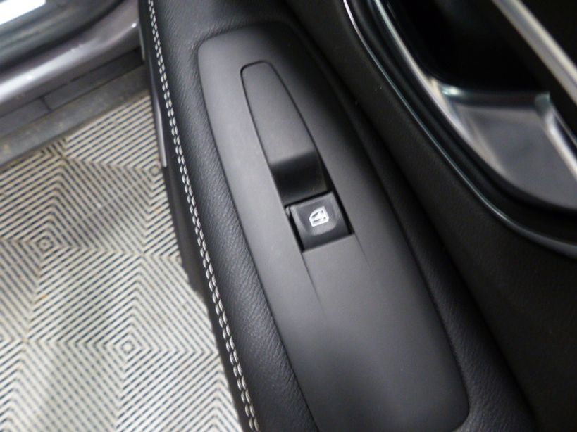 RENAULT SCENIC IV 2019 - Photo n°27
