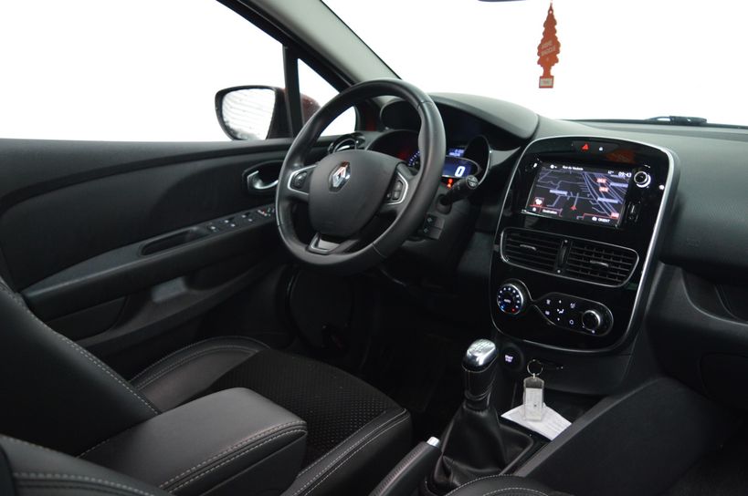 RENAULT CLIO IV 2017 - Photo n°6