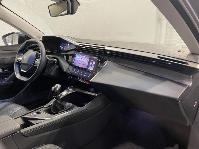PEUGEOT 308 2023 - Photo n°9
