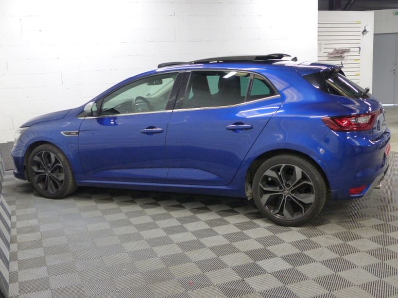 RENAULT MEGANE IV BERLINE 2019 - Photo n°42