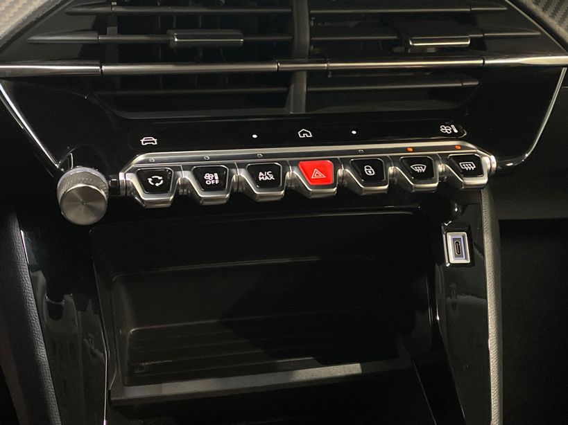 PEUGEOT 208 2024 - Photo n°18