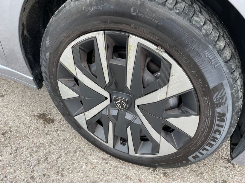 PEUGEOT 208 2025 - Photo n°4