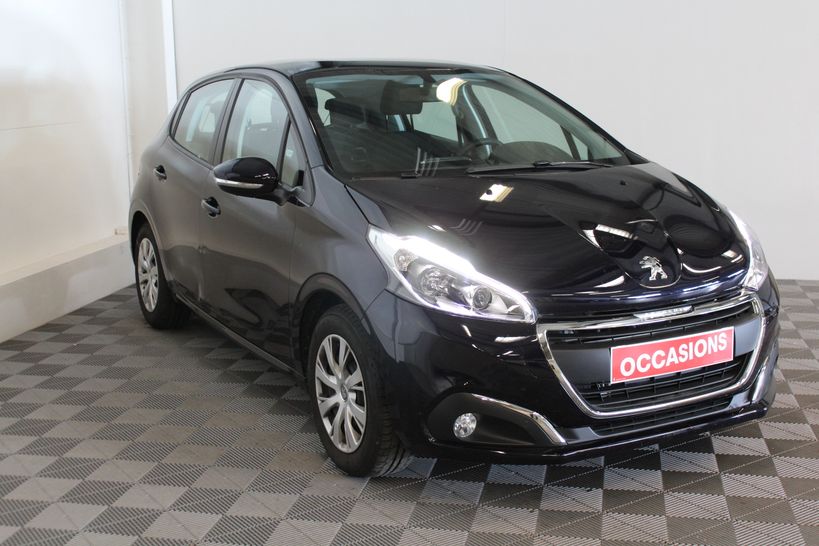 PEUGEOT 208 2018 - Photo n°13