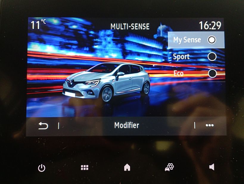 RENAULT CLIO V 2021 - Photo n°27