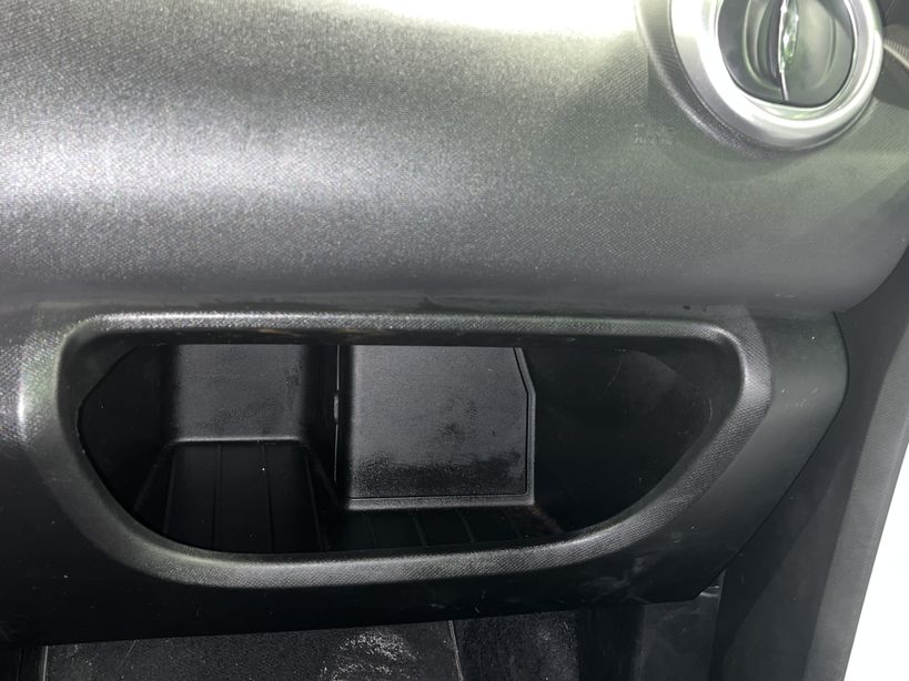 RENAULT TWINGO III 2018 - Photo n°22