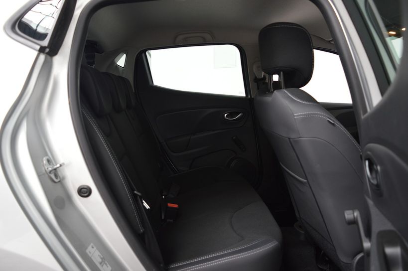 RENAULT CLIO IV 2018 - Photo n°9