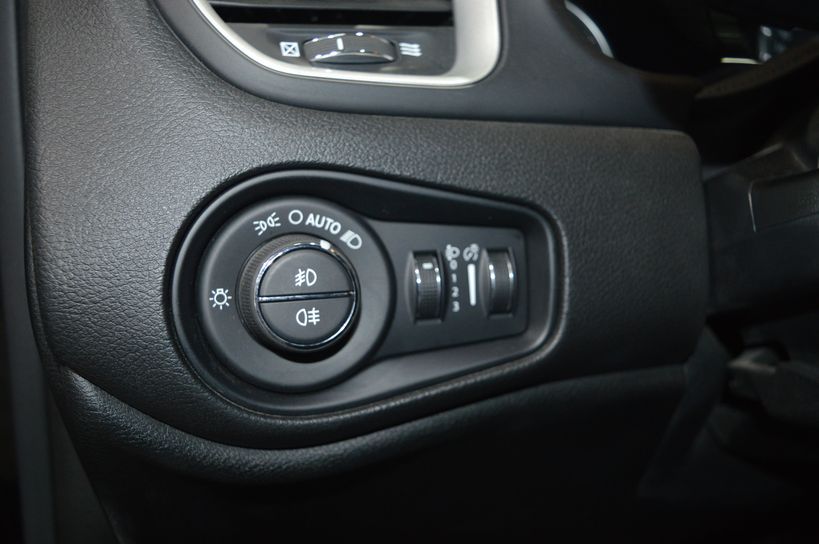 JEEP RENEGADE 2015 - Photo n°29