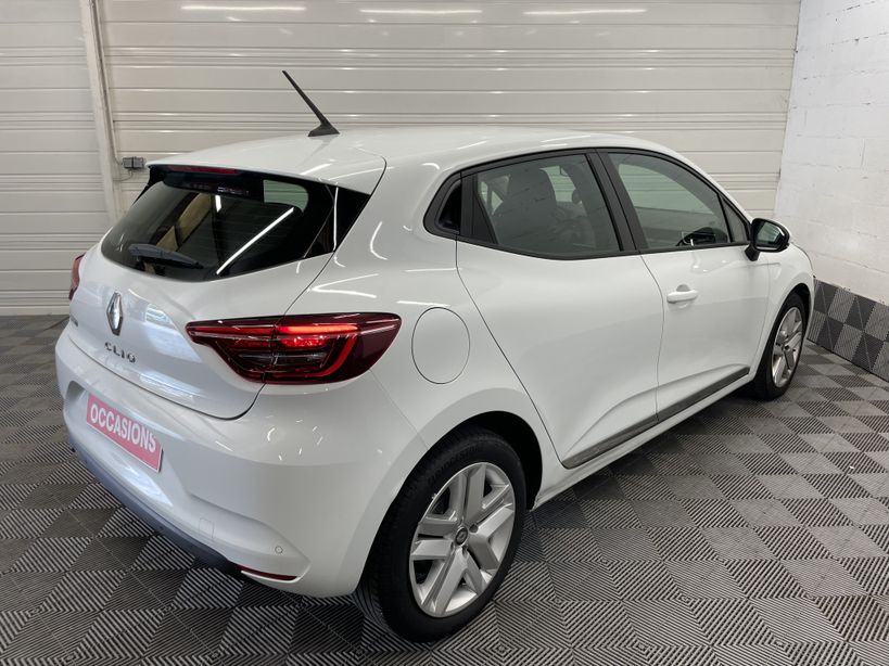 RENAULT CLIO V 2021 - Photo n°6