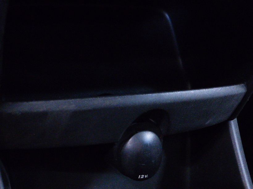 PEUGEOT 107 2013 - Photo n°19