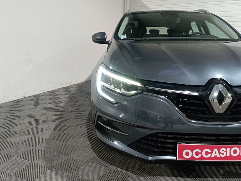 RENAULT MEGANE IV ESTATE 2022 - Photo n°4