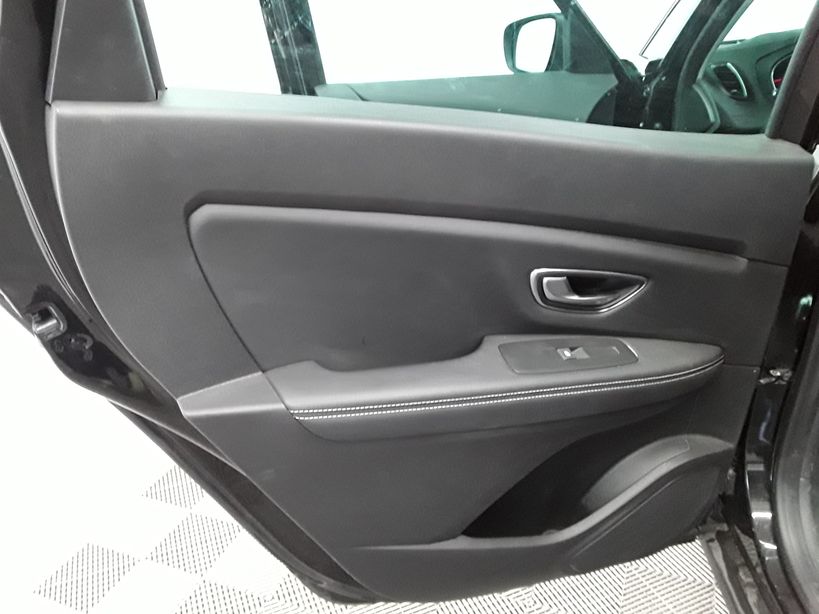 RENAULT GRAND SCENIC IV 2019 - Photo n°21