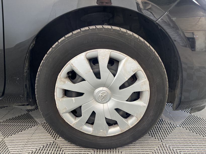TOYOTA YARIS HYBRIDE 2015 - Photo n°24