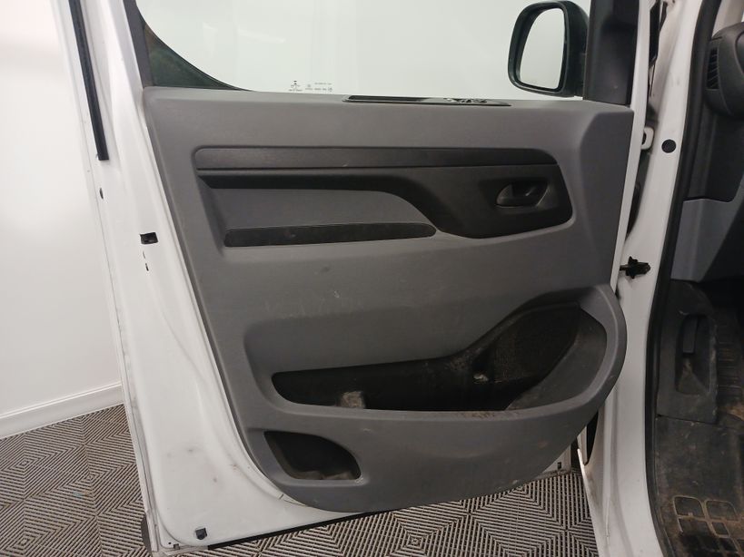 CITROEN JUMPY FOURGON 2020 - Photo n°12