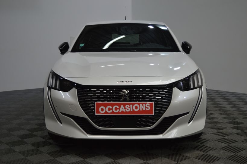 PEUGEOT 208 2020 - Photo n°5