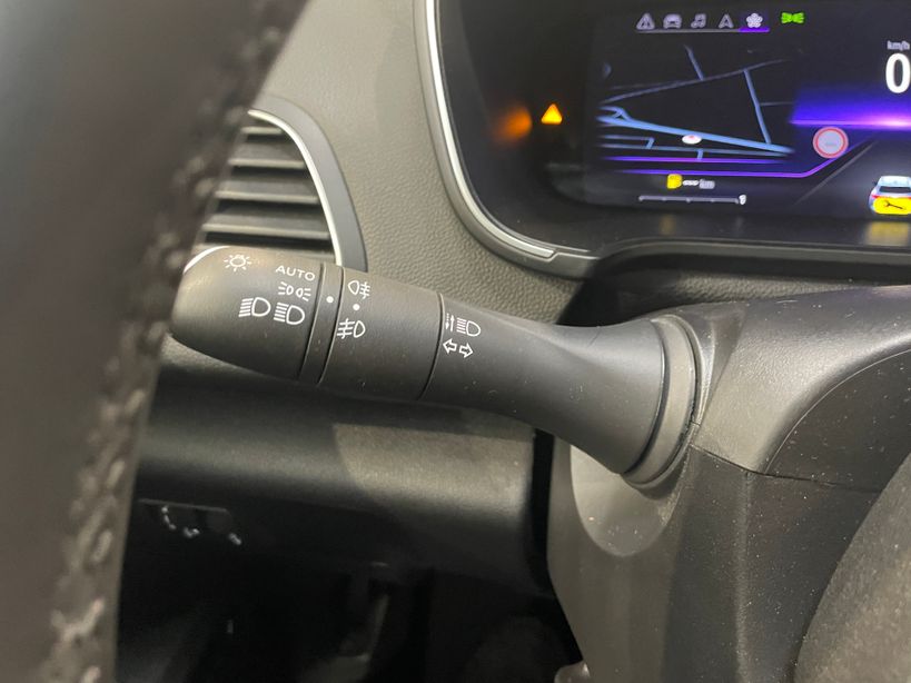 RENAULT MEGANE IV ESTATE 2023 - Photo n°33