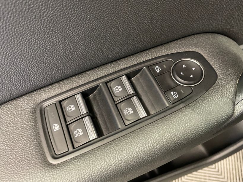 RENAULT CAPTUR 2022 - Photo n°11