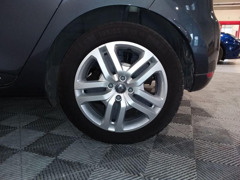 RENAULT CLIO IV BUSINESS 2017 - Photo n°11