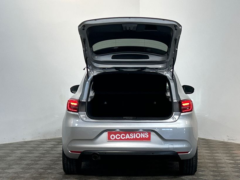 RENAULT CLIO V 2022 - Photo n°33