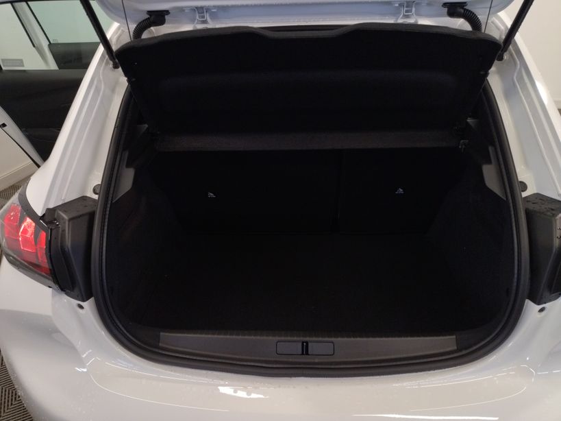 PEUGEOT 208 2022 - Photo n°20