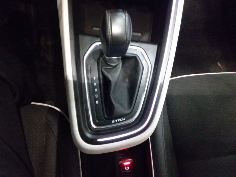 RENAULT CLIO V 2021 - Photo n°16