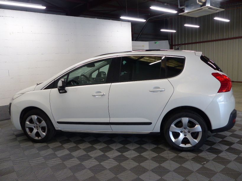 PEUGEOT 3008 2013 - Photo n°22