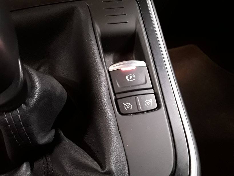 RENAULT GRAND SCENIC IV 2019 - Photo n°17