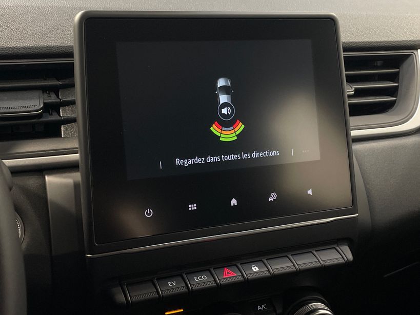 RENAULT CAPTUR 2023 - Photo n°12