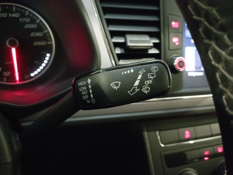 SEAT LEON SPORTSTOURER 2020 - Photo n°20