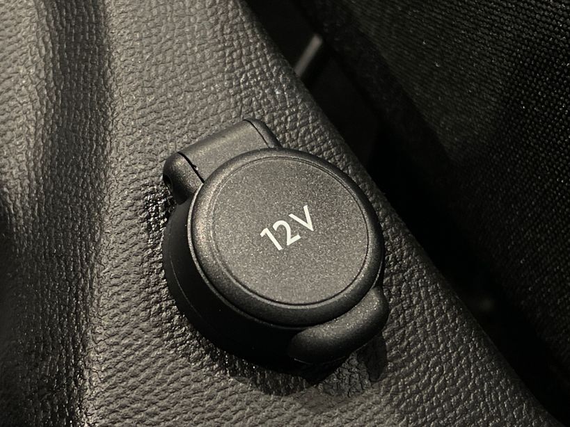 PEUGEOT 208 2023 - Photo n°19