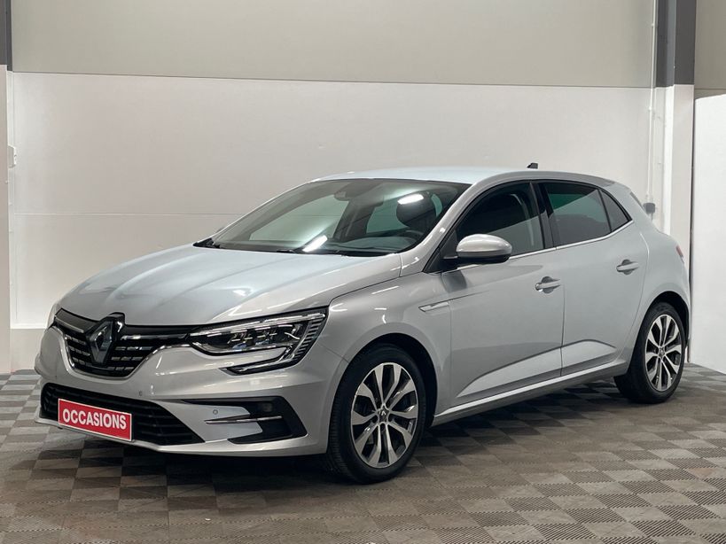 RENAULT MEGANE IV BERLINE 2023 - Photo n°1