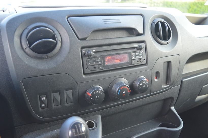 RENAULT MASTER CHASSIS CABINE 2015 - Photo n°8