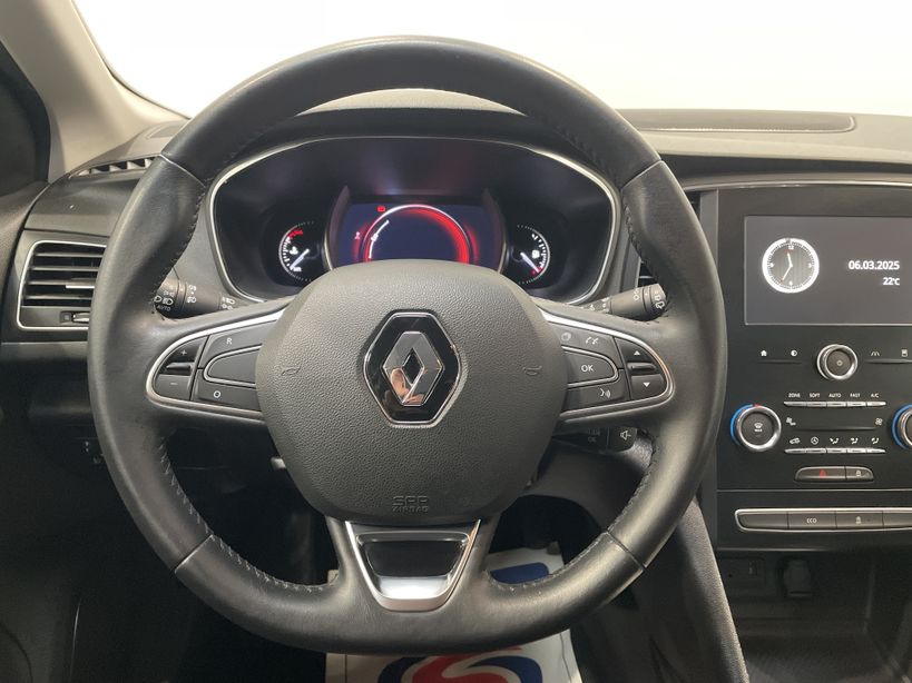 RENAULT MEGANE IV BERLINE BUSINESS 2019 - Photo n°11