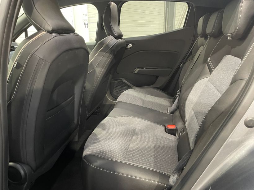 RENAULT CLIO V 2025 - Photo n°12