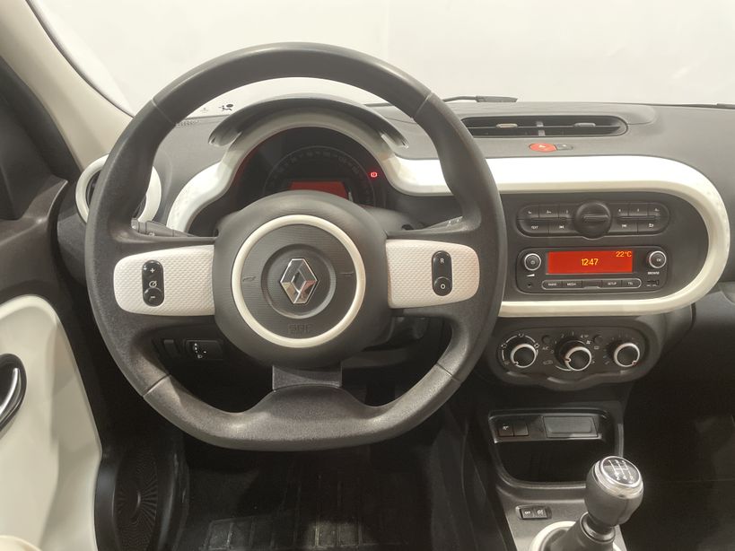 RENAULT TWINGO III 2021 - Photo n°10