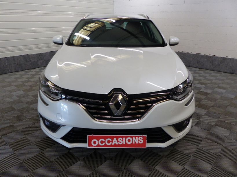 RENAULT MEGANE IV ESTATE 2017 - Photo n°2