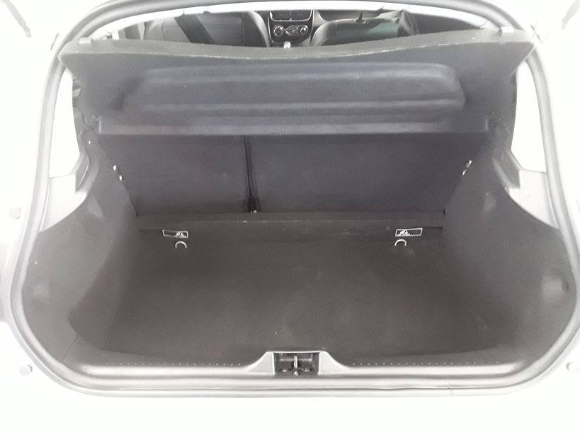 RENAULT CLIO IV 2018 - Photo n°18