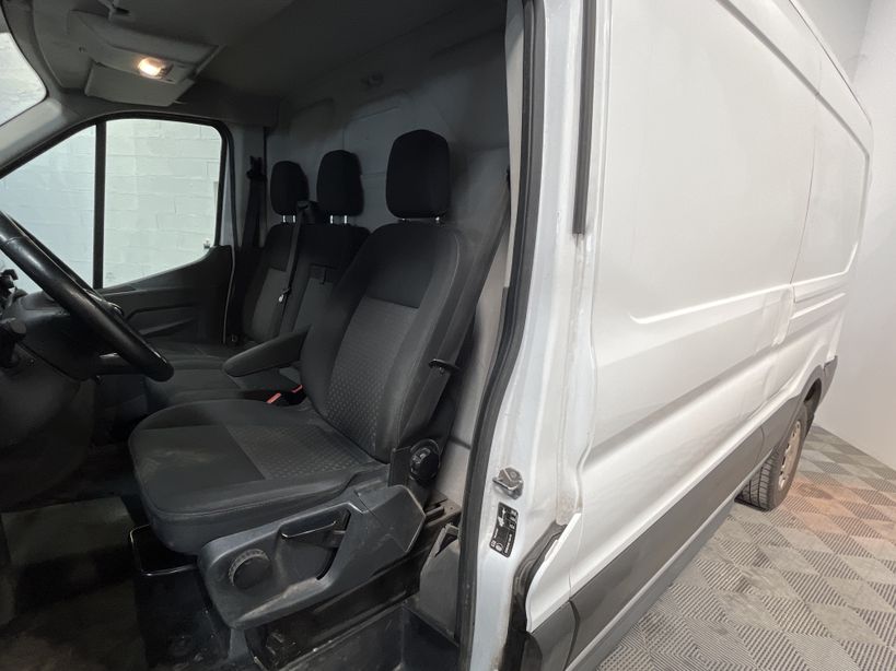 FORD TRANSIT FOURGON 2020 - Photo n°9