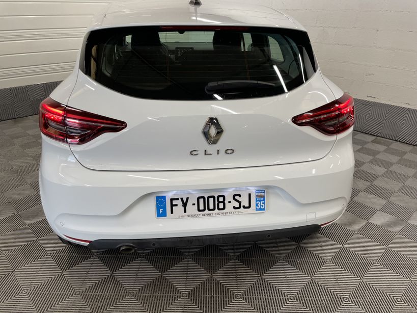 RENAULT CLIO V 2021 - Photo n°4