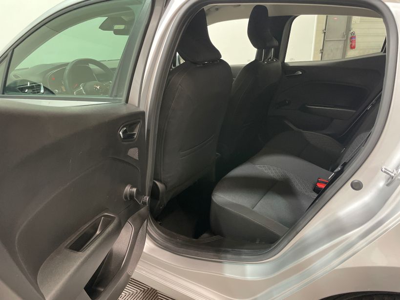 RENAULT CLIO V 2021 - Photo n°25