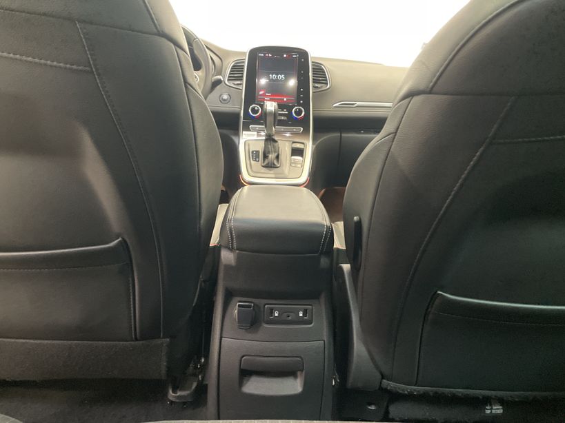 RENAULT GRAND SCENIC IV 2023 - Photo n°42
