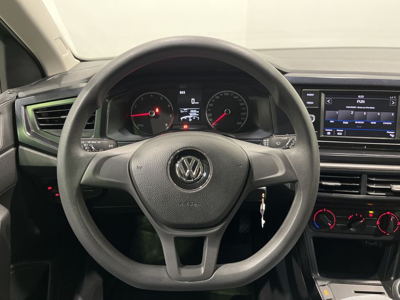 VOLKSWAGEN POLO 2018 - Photo n°11