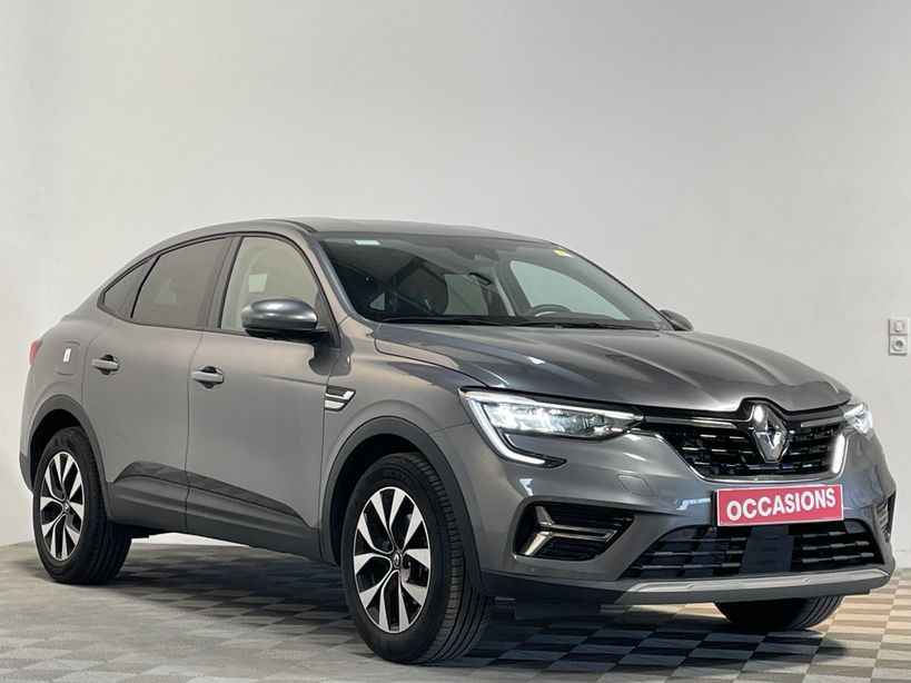 RENAULT ARKANA 2023 - Photo n°2