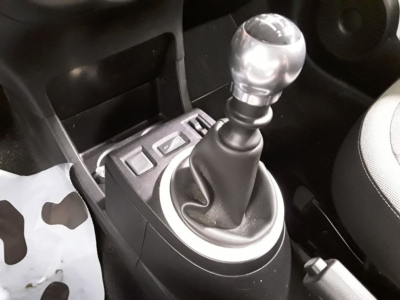 RENAULT TWINGO III 2019 - Photo n°14
