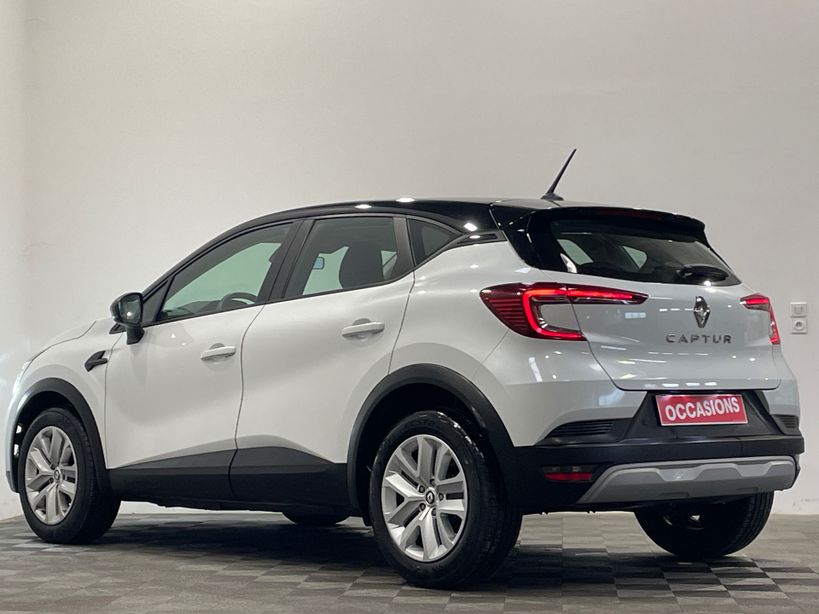 RENAULT CAPTUR 2022 - Photo n°4